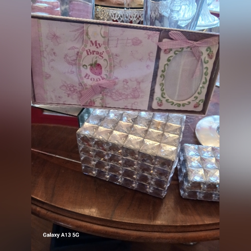 Pink and White Decorative Picture Frame